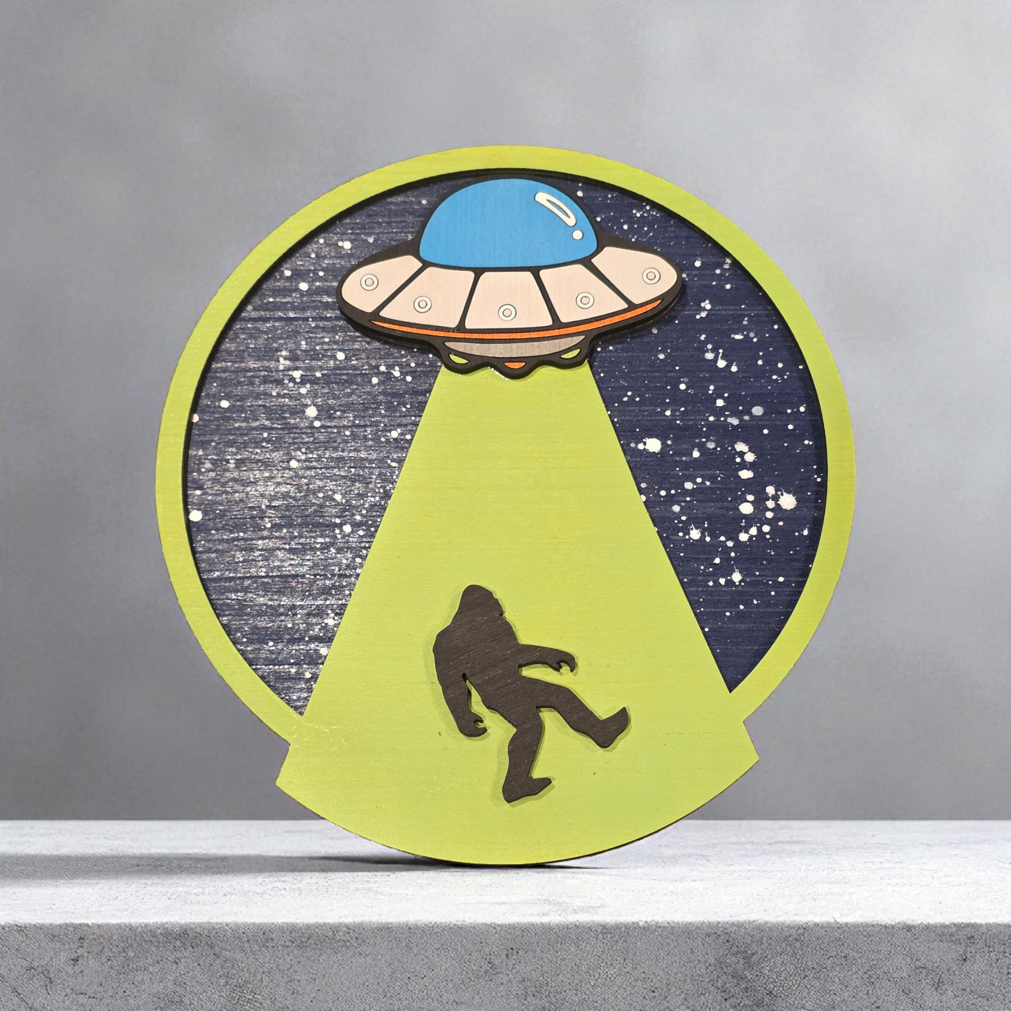 UFO Abduction Wall Art | Laser Cut | Sihouette | Cryptid